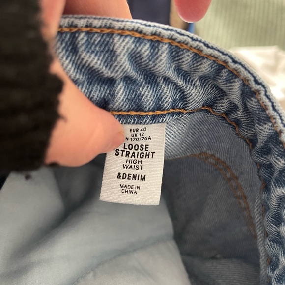 H&M Light Blue High Rise Jeans - Picture 5 of 5